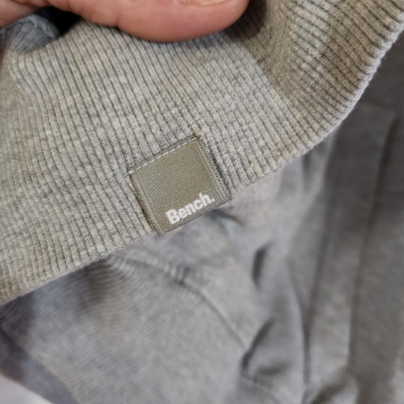Grey Bench Hoodie, size xl men's - Picture 3 of 9